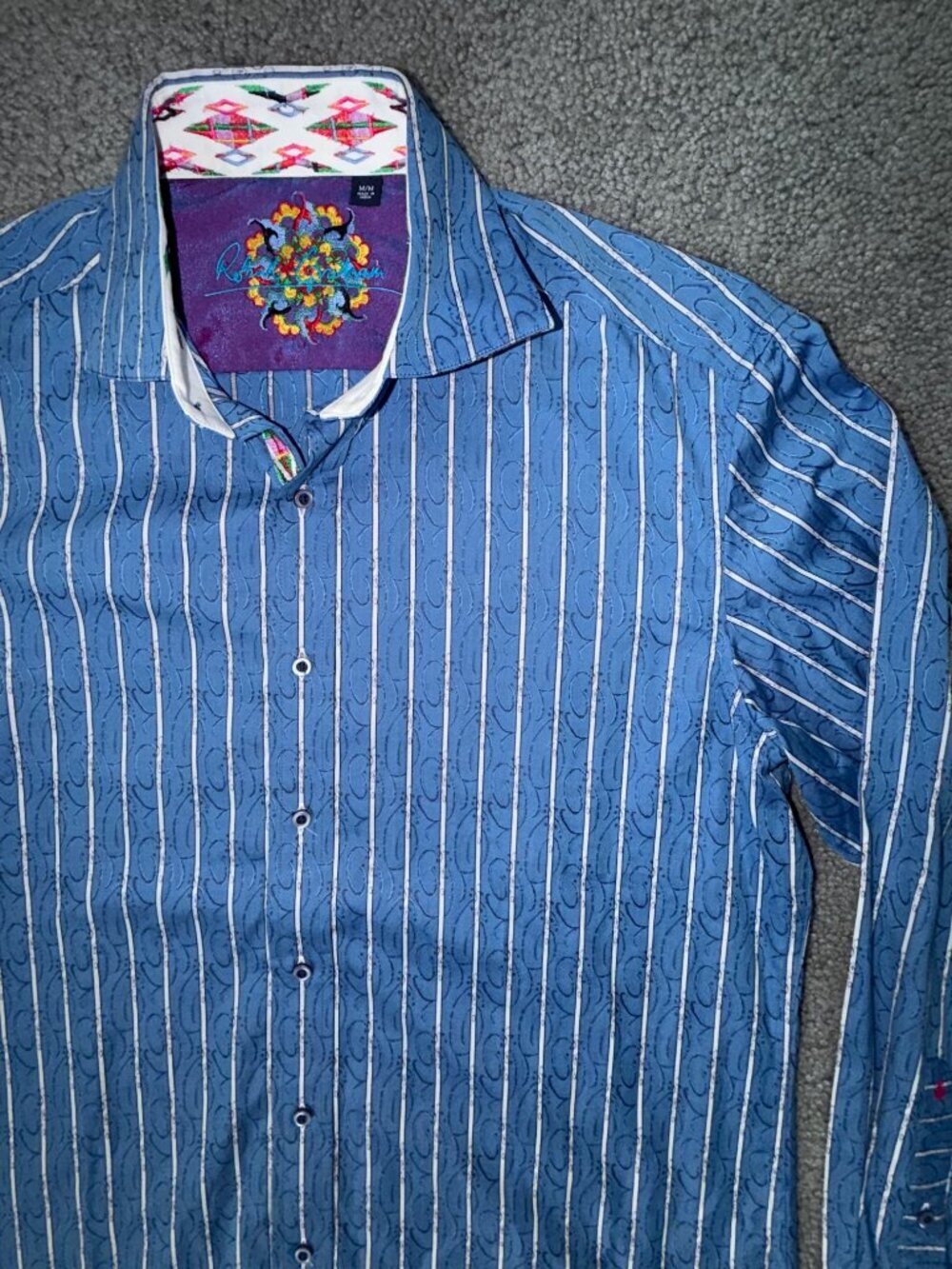 Lot of 3 Robert Graham Luxury Button-Down Shirts - Size Medium - Excellent Cond. - Picture 7 of 14